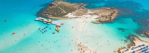 Кіпр спрощує в'їзд деяким вакцинованим українцям: подробиці