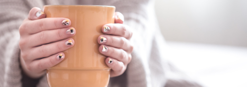 Осінній манікюр може бути яскравим