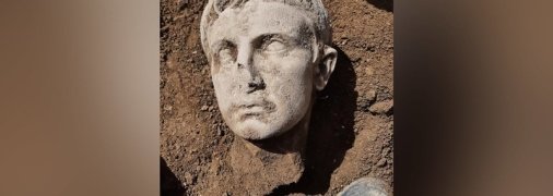В Италии нашли мраморную голову первого римского императора (фото) 