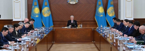 Касим-Жомарт Токаєв обговорив плани щодо зміни герба з урядом