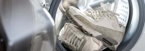 Прання кросівок у пральній машині вимагає грамотного підходу