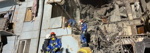 На месте трагедии в Запорожье работа проходит круглосуточно