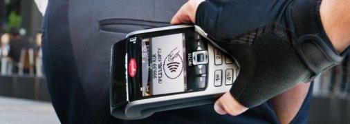 Банковские карты украинцев – под угрозой: какой способ кражи денег придумали мошенники и как не стать их жертвой