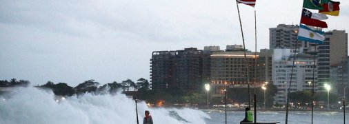 Бразилию сковывают морозы и засыпает снегом (видео)