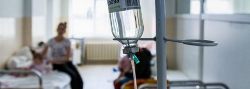 Пациентов с коронавирусом селят вместе с обычными