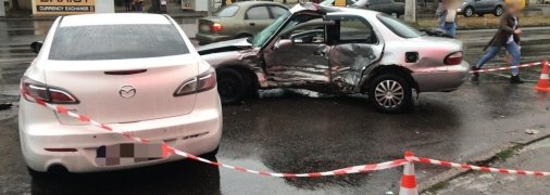 Водитель одного из автомобилей погиб