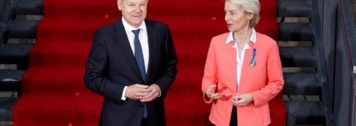 Олаф Шольц и Урсула фон дер Ляен