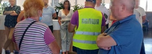 У Києві накрили турагентів, які відправляли на оздоровлення проросійських бойовиків і військових РФ (фото)