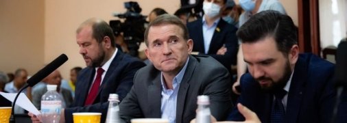 Медведчук заявил, что будет обжаловать незаконное решение суда о продлении срока домашнего ареста