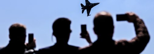 Истребитель F-16