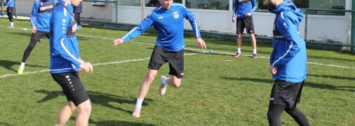 "Шинник" на тренировке