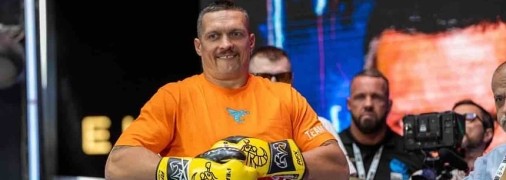 Александр Усик