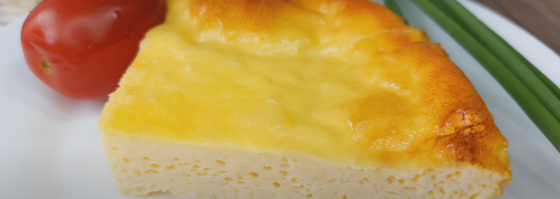 Ніжний омлет з трьох інгредієнтів