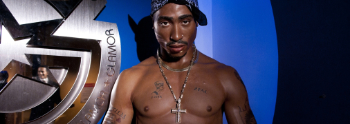 Тупак Шакур помер у лікарні через шість днів після стрілянини