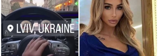 Девушка не стесняется своего странного поведения