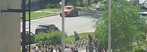 В Прикамье школьник перерезал учительнице физики горло из-за плохой оценки (фото, видео)