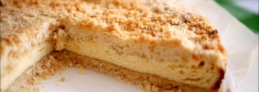 Сочный пирог с творогом