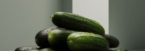 При неправильных условиях хранения огурцы быстро портятся (изображение создано с помощью ИИ)