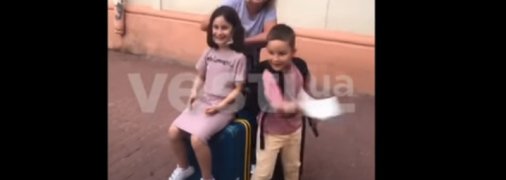 Харків'янка, яка викинула паспорти України, все ж потрапила до Туреччини (фото)