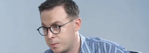 Телеведучий вважає, що війна поставила росію на межу виживання