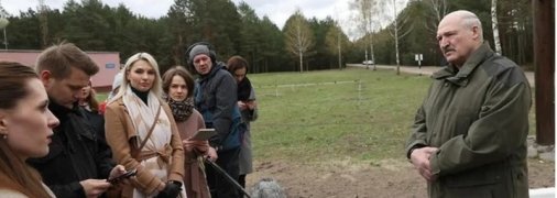 После встречи с Путиным Лукашенко признался, кому перейдет власть в Беларуси