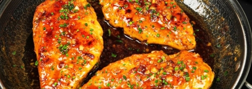 Куриные грудки в чесночном маринаде