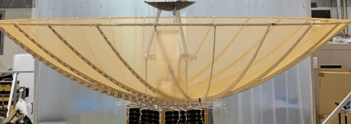 Супутник вражає своїми компактними габаритами