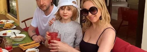 Евгений Плющенко и Яна Рудковская с сыном Александром
