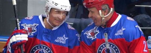 Фетисов (справа) дружит с путиным