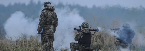 Перемирие - это не мир, война на Донбассе продлится до тех пор, пока одна из сторон не сдастся, - военный обозреватель