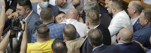 Стычка Тищенко и Кивы в Раде попала на яркие карикатуры