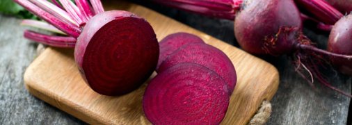 Яркая свекла