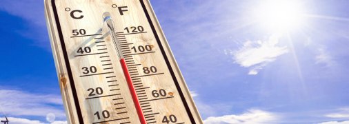 Третий месяц лета успеет порадовать украинцев теплом