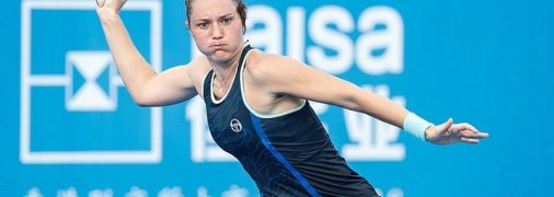 Бондаренко зачехлила ракетку на старте турнира в Хуахине