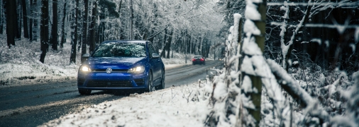 Машина взимку