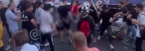 Массовая драка произошла на Почтовой площади в Киеве (видео)