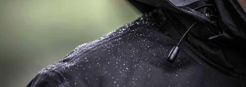 Весна – пора мінливої погоди, коли сонячні дні можуть раптово змінитися проливним дощем.