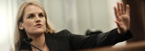 Френсіс Хоген на слуханнях в Сенаті