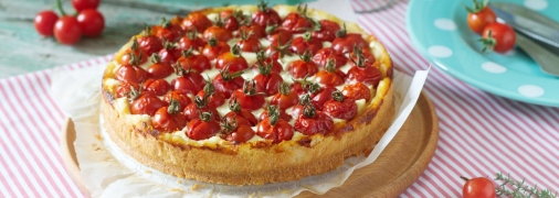 Соленый чизкейк с помидорами черри