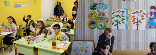 К началу учебного года количество детей, учащихся очно, выросло. Фото Коллаж "Телеграфа".