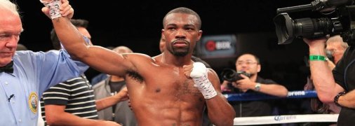 "Нужно вернуть должок": Расселл вызывает Ломаченко на реванш