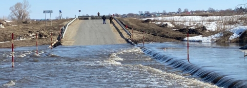 Водою залило вулиці й будинки