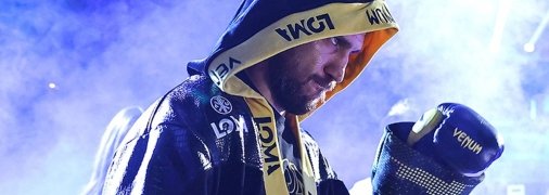 Ломаченко считается аутсайдером боя с Хейни