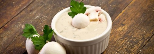 Подарите новый вкус блюдам: 5 лучших грибных соусов