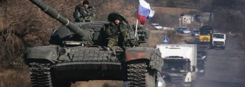 Группировки войск РФ у границ сформированы, и по факту их не отводят