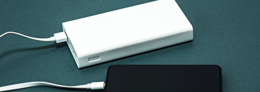 Павербанк - справжнє спасіння для багатьох під час відключення світла