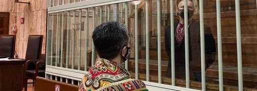 На суд к нацгвардейцу Маркиву в Италию приехала мама: фото растрогало 