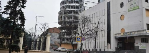 На початку повномаштабного вторгнення вулиці були майже пустими