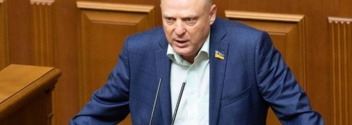 Бурмич: У власти была задача испугать Медведчука, но он остался в стране