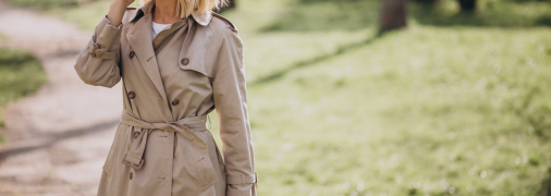 Без бежевого тренчу восени не обійтися